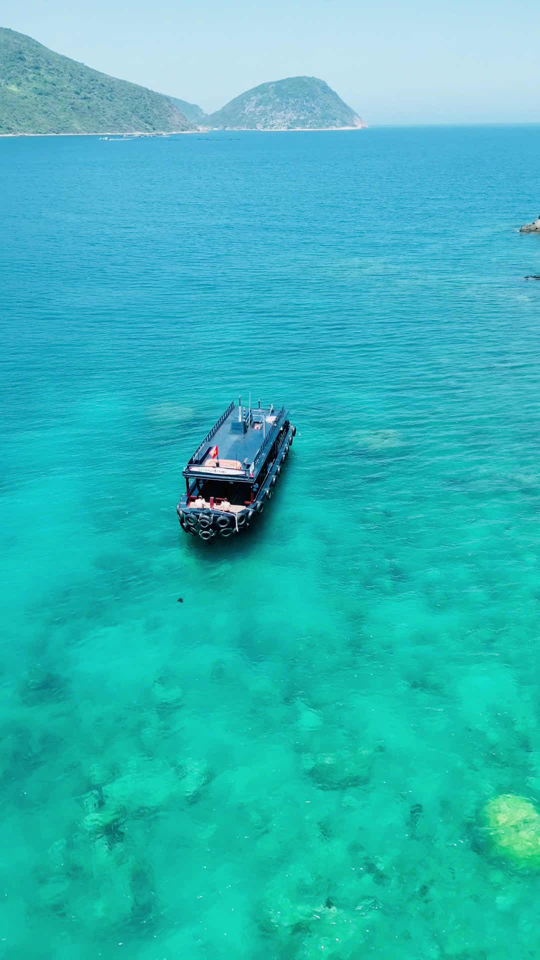 Mark Scott's Diving Vietnam photo 2