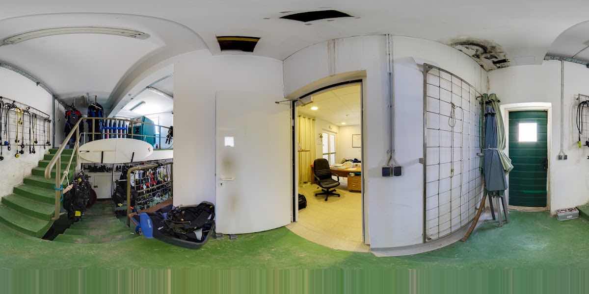 DIVING CENTER MEDITERRANEO - SUB photo 2