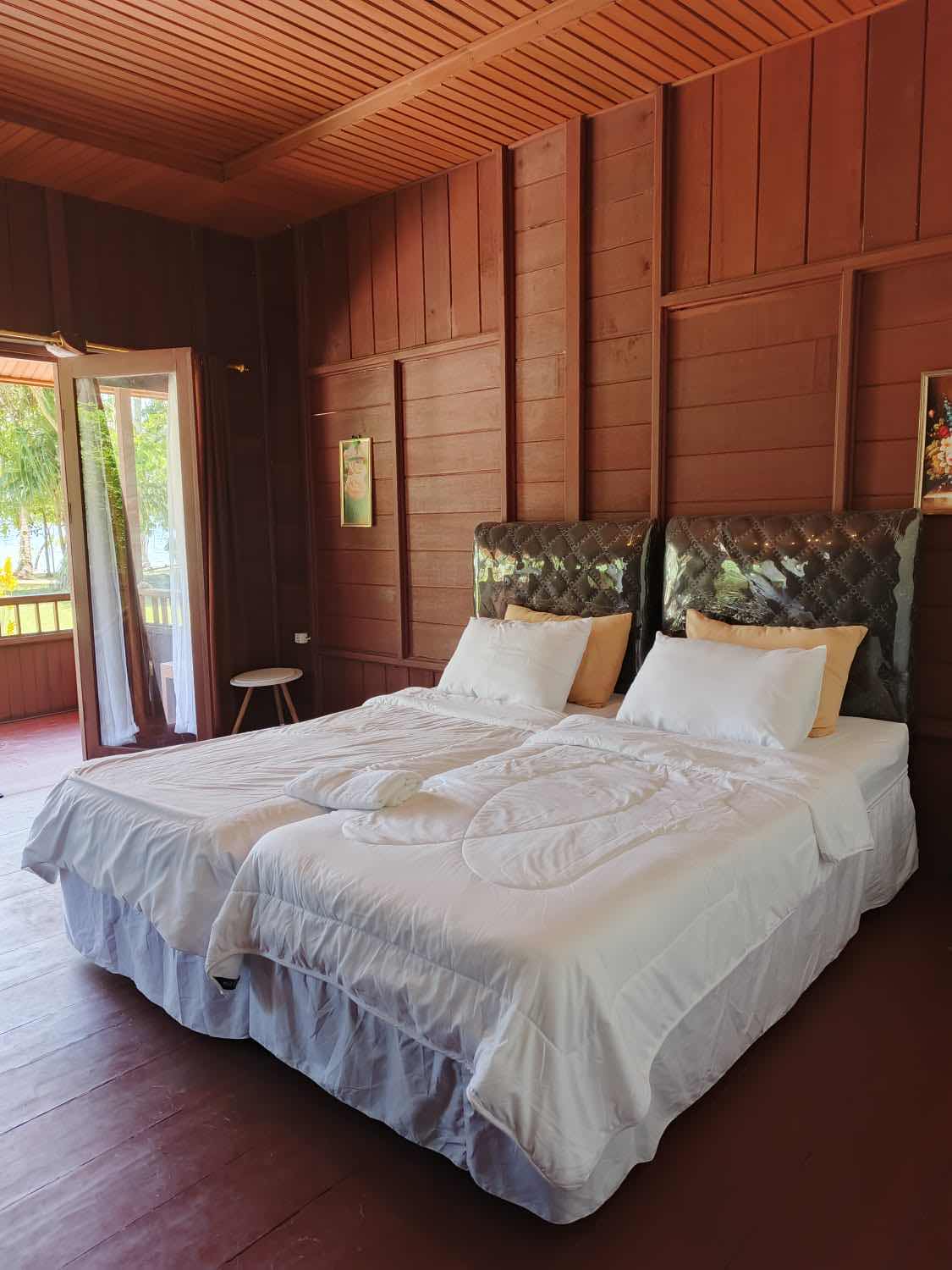 Raflow Resort - Raja Ampat photo 2