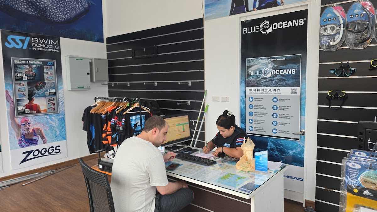 Phuket Dive Tours - Scuba Diving Center photo 4