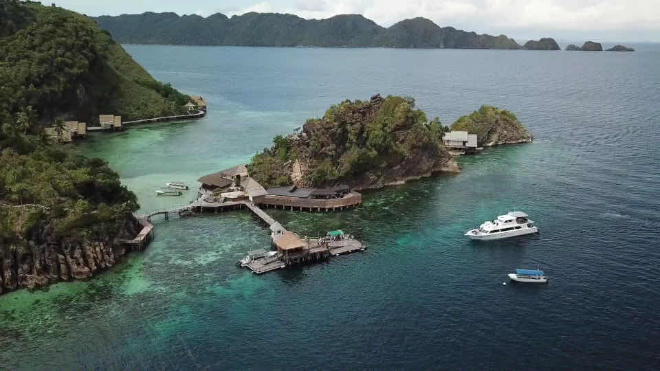 Misool Resort photo 3