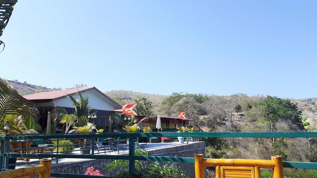 Beloi Beach Hotel Dive Resort photo 9