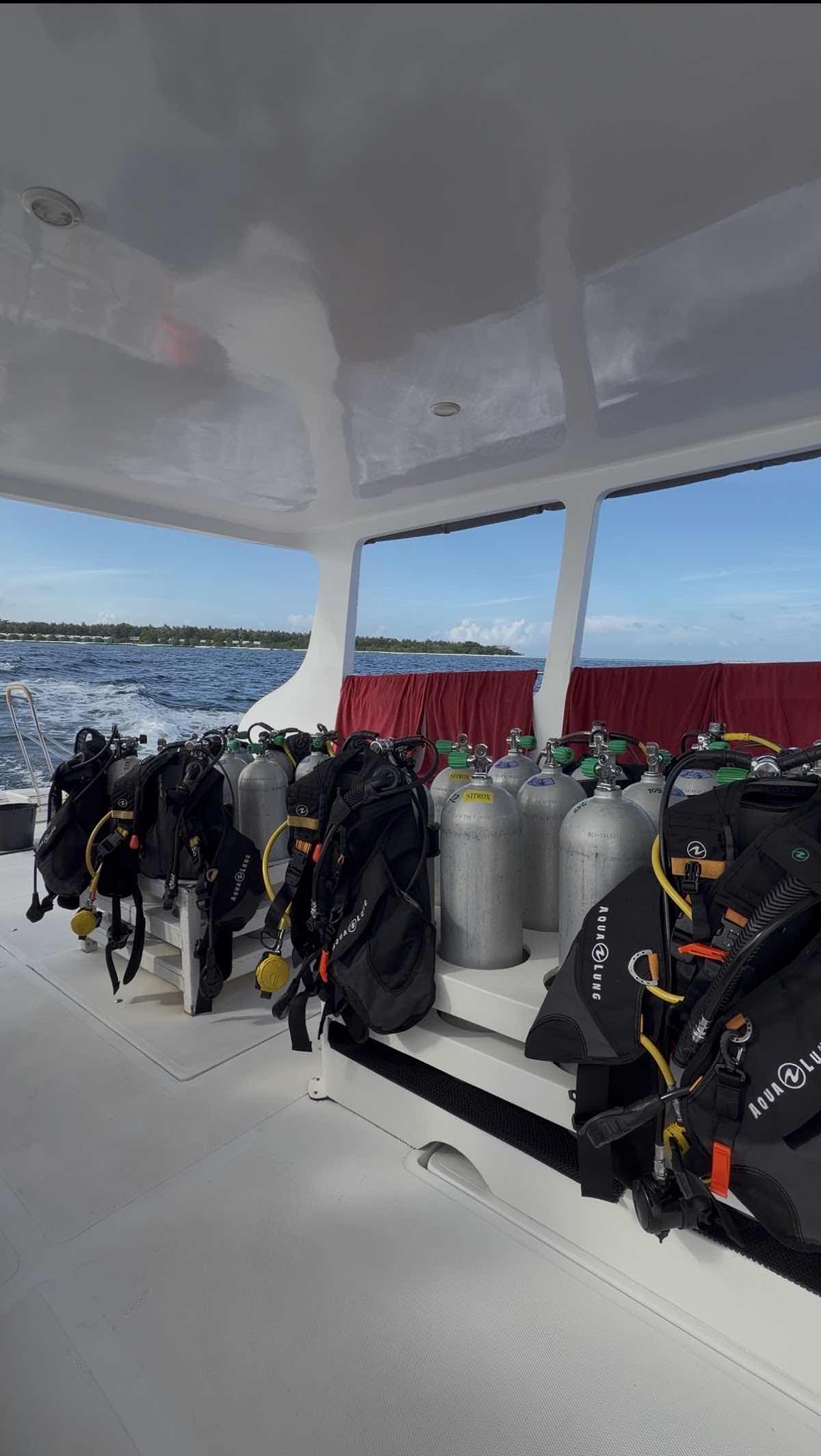 Euro-Divers Niva Dhigali Maldives | Dive & Water Sports Centre photo 3