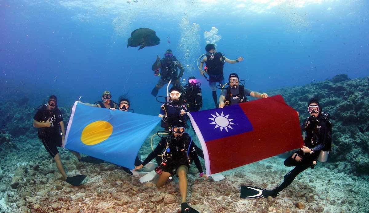 Belau Diving photo 2